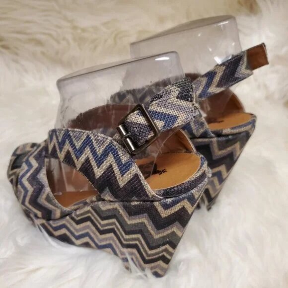Crown Vintage Chevron Design Slingback Platform Wedge Sandal SZ 7.5M - Picture 5 of 10